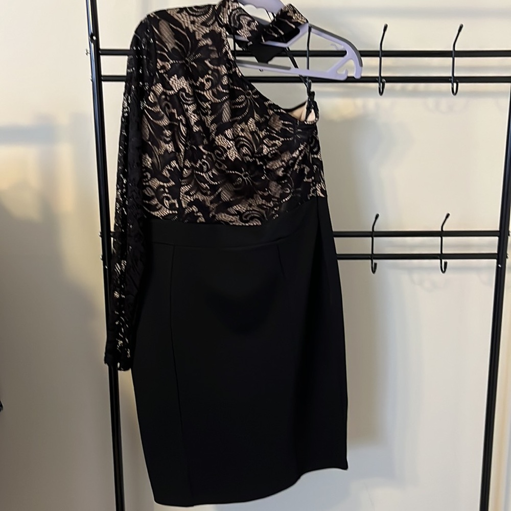 One shoulder dress - Bodycon - New!